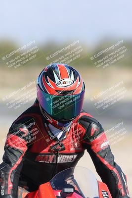 media/Jan-16-2026-CVMA Friday Practice (Fri) [[6f2bf47531]]/2-Racer 1/Session 4 (Turn 2 Exit)/